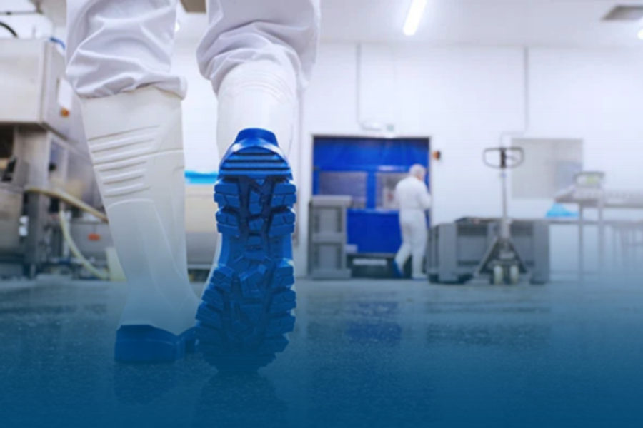 Comment bien choisir sa chaussure selon son environnement de travail en industrie agroalimentaire ?